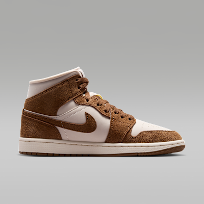 Jordan Air Jordan 1 Mid Kadın Ayakkabısı görsel 3