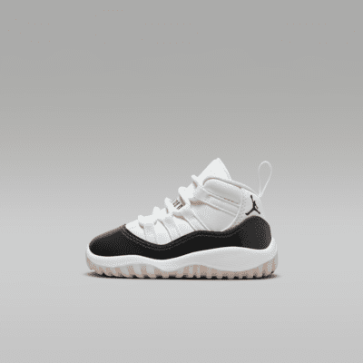 Jordan air 11 retro junior sale