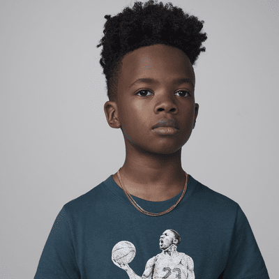 Playera con gráfico de lunares para preescolar Air Jordan