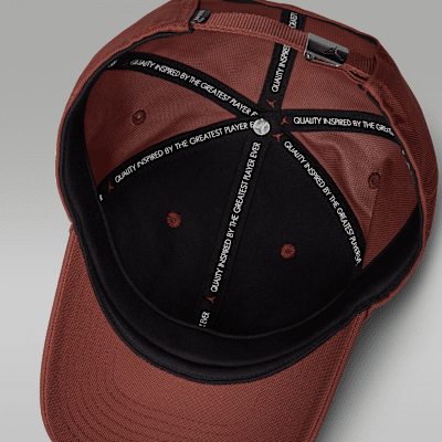 Vyztužená kšiltovka Jordan Rise s kovovým logem Jumpman