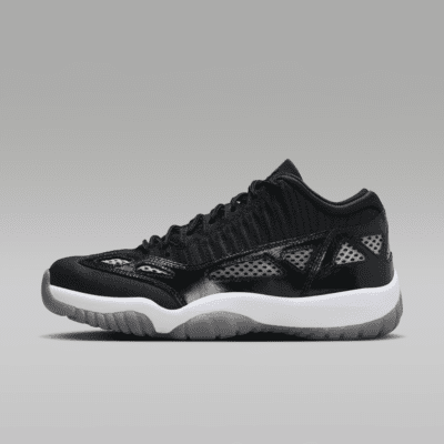 Air Jordan Retro 11 Low IE Basketball Shoes