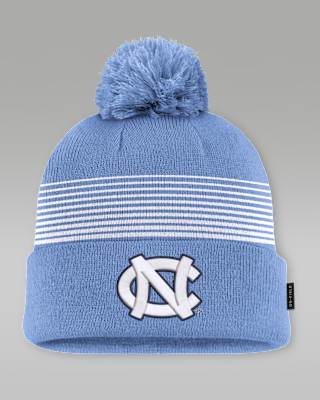 Женские North Carolina Sideline Peak Jordan Brand College Cuffed Pom Beanie