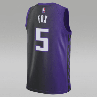 Men's Sacramento Kings 2023/24 Statement Edition Jordan Dri-Fit NBA Swingman Jersey in Purple, Size: XL | DX8656-504