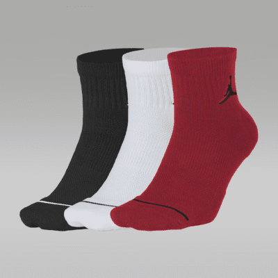 Jordan Everyday Max Ankles Socks (3 Pairs). Nike IN