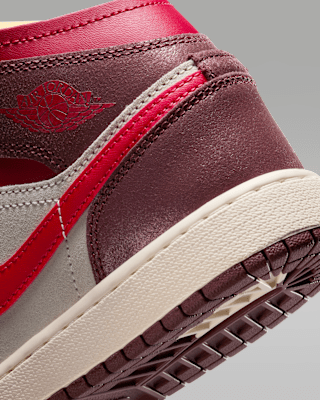 Air Jordan 1 中筒 SE