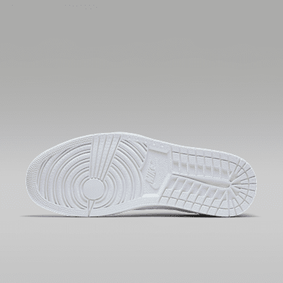 Air Jordan 1 Retro Low Men's No-Swoosh Shoes