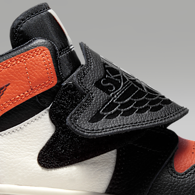 Sky Jordan 1 Younger Kids' Shoe