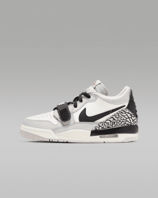 Nike Air Jordan Legacy sneaker Summit White/Tech Grey/Zwart/Fire Red