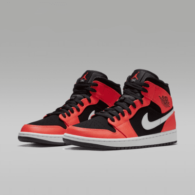 Air Jordan 1 Mid Shoes