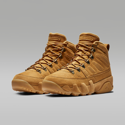 Air Jordan 9 Retro Boots