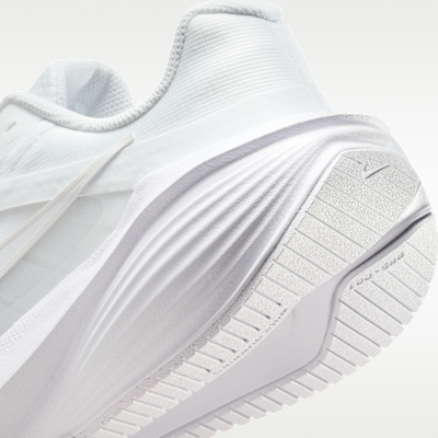 Tenis de correr en pavimento para hombre Nike Downshifter 14