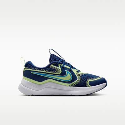 Nike Cosmic Runner Older Kids' Road Running Shoes