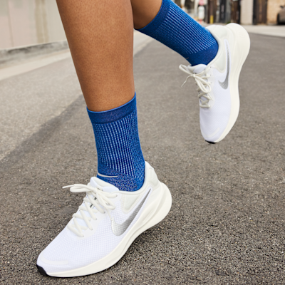 ナイキ レボリューション 7 ウィメンズ ロード ランニングシューズ