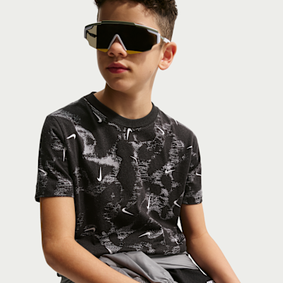 Nike Sportswear Older Kids' T-Shirt