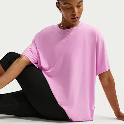 Nike One Dri-FIT Kısa Kollu Kadın Üstü görsel 3