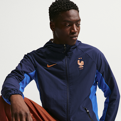 Nike FFF AWF Nike Dokuma Erkek Futbol Ceketi görsel 3
