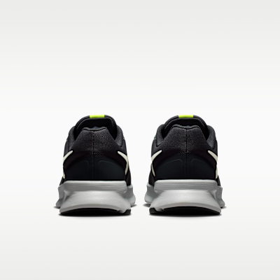 Tenis de correr en pavimento para hombre Nike Run Swift 3