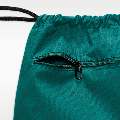 Nike Brasilia 9.5 訓練健身袋 (18 公升)