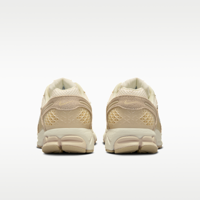 Nike Zoom Vomero 5 Women's Shoe with Reflective Accents