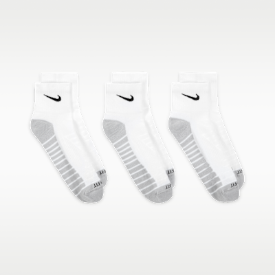 Nike Everyday Max Cushioned Training Ankle Socks (3 Pairs)