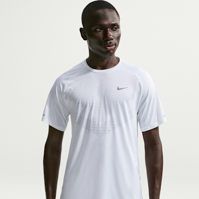 Nike Stride Dri-FIT ADV Kısa Kollu Erkek Koşu Üstü