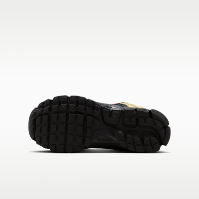 Nike Vomero 5 kinderschoenen met accenten met reflecterend design