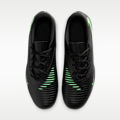 Nike Phantom 6 Low Club Halı Saha Kramponu görsel 4