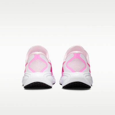 Nike Revolution 8 EasyOn-løbesko til vej til kvinder