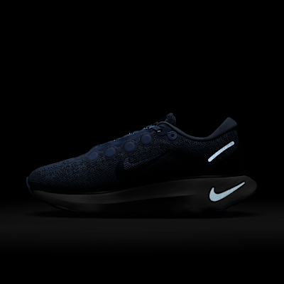 Nike Motiva GORE-TEX Women's Waterproof Walking Shoes