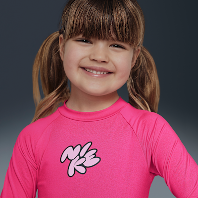 Playera de manga larga Nike Swim Hydroguard para niñas talla pequeña