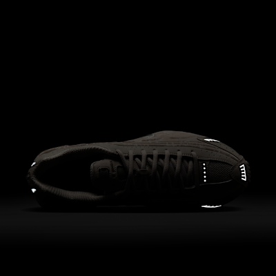 ナイキ ショックス R4 ウィメンズシューズ