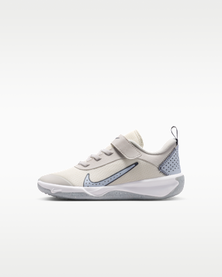 Детские кроссовки Nike Omni Multi-Court Little Kids'