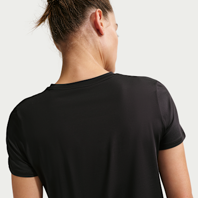 Nike One Classic Dri-FIT Kısa Kollu Kadın Üstü görsel 2