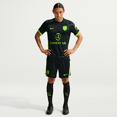 Nike Atlético Madrid 2026/27 Stadyum Deplasman Nike Dri-FIT Erkek Futbol Taraftar Şortu