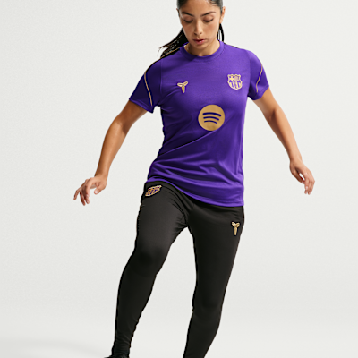 Nike FC Barcelona Strike Deplasman Kobe Dri-FIT Örgü Futbol Kadın Eşofman Altı görsel 4