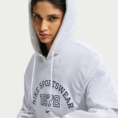 Nike Sportswear Kadın Tişörtü görsel 3