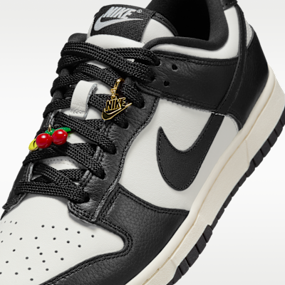 Nike Dunk Low SE Women's Shoes