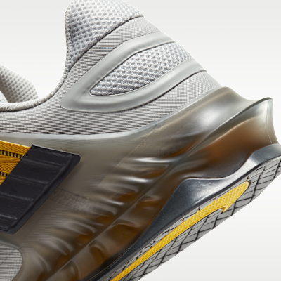 Scarpa per sollevamento pesi Nike Savaleos