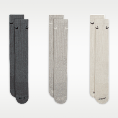 Nike Everyday Plus Cushioned Training Crew Socks (3 Pairs)