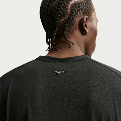 Nike Sportswear Erkek Tişörtü görsel 2