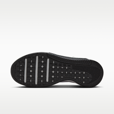 Nike MC Trainer 3 Women's Workout Shoes