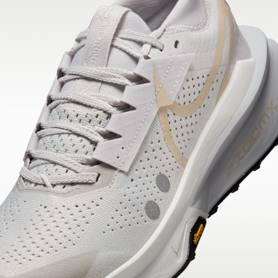 รองเท้าวิ่งเทรลผู้หญิง Nike Zegama 2