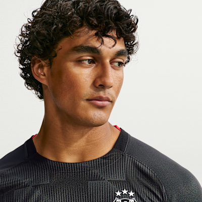 Nike Beşiktaş J.K. 2026/27 Üçüncü Nike Dri-FIT Erkek Futbol Taraftar Forması görsel 3