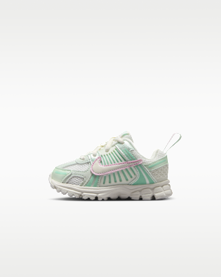 Детские кроссовки Nike Vomero 5 Baby/Toddler (Classic Laces)