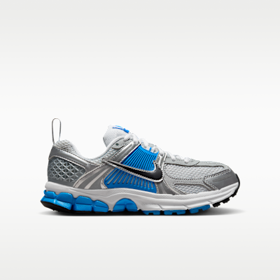 Nike Vomero 5 大童反光裝飾鞋款