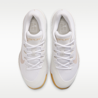 Nike Vapor 12 Sert Kort Kadın Tenis Ayakkabısı görsel 4