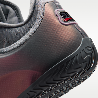 รองเท้าบาสเก็ตบอล LeBron XXIII "Shut Up And Dribble" EP