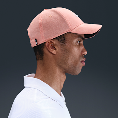 Nike Dri-FIT Club Structured Swoosh Cap
