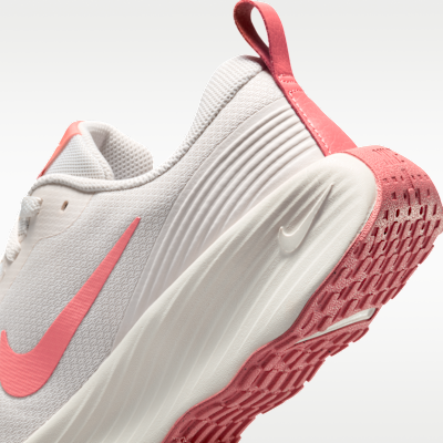 รองเท้าเดินผู้หญิง Nike Promina