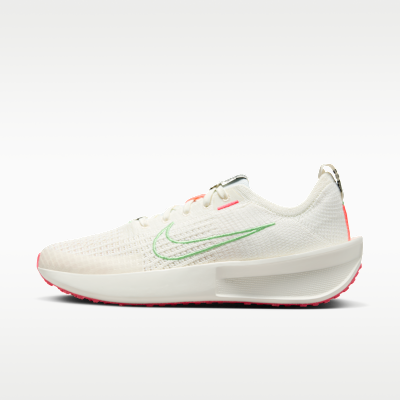 Nike Interact Run Women's Road Running Shoes